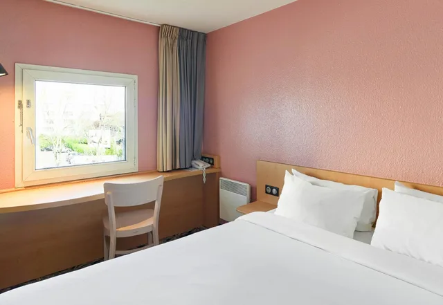 غرفة رباعية، B&B HOTEL Orly Rungis Aeroport 3 etoiles 2/6