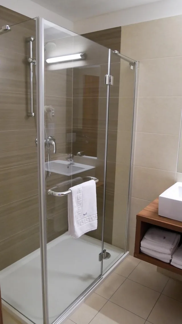 غرفة عائلية، Hotel Saffron 9/10