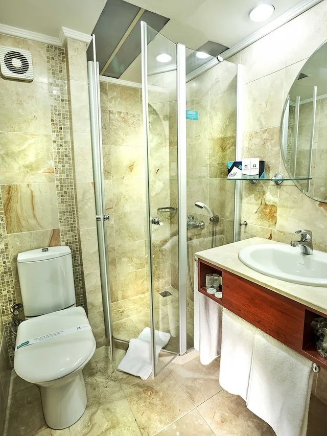 غرفة بسريرين منفصلين، Feronya Hotel 3/3