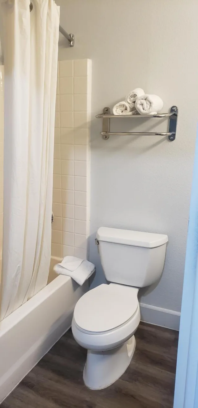 جناح، Motel6 Hesperia, CA - West Main Street - I-15 5/10