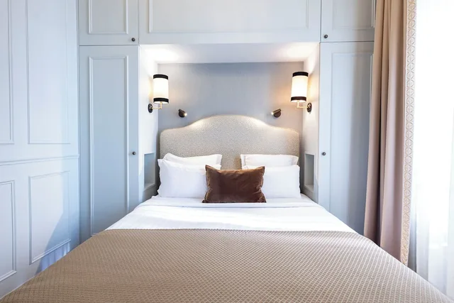 Superior, Double or Twin Bed, Hotel Residence Foch 1/10