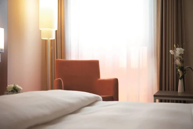 غرفة بزنس بسريرين منفصلين، Mercure Bonn City Center 2/5