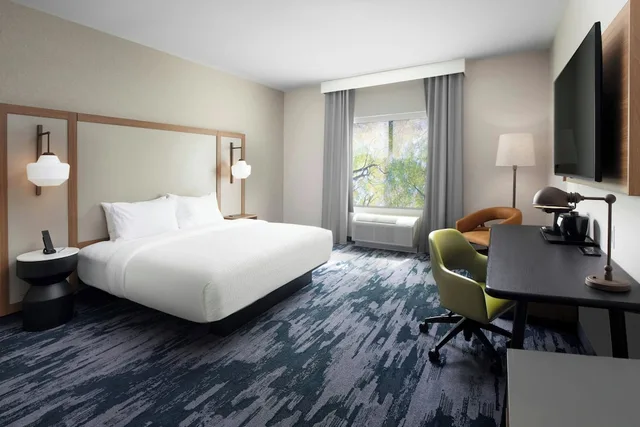 غرفة بسرير كينج لذوي الإعاقة، Fairfield Inn & Suites DeSoto Dallas South 1/4