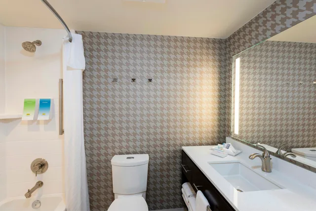 استوديو بسرير كينج لذوي الإعاقة، Home2 Suites By Hilton Appleton Wi 3/3