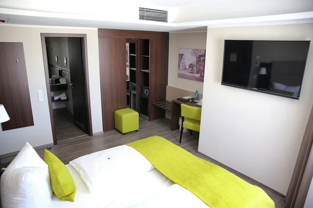 غرفة قياسية بسرير مزدوج أو سريرين منفصلين، Hotel Bomonti Nurnberg West 6/10