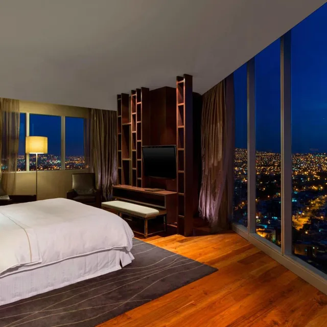 جناح رئاسي بإطلالة على المدينة بغرفتي نوم، THE WESTIN GUADALAJARA 8/10