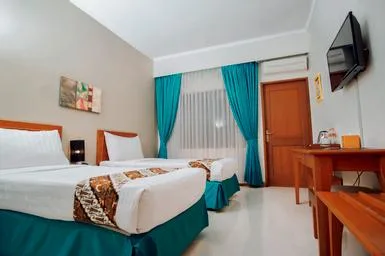 غرفة سوبيريور بسريرين منفصلين، Emersia Malioboro Hotel 1/2