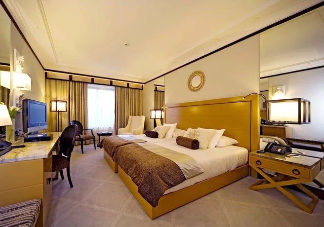 Grand, Superior, Double Bed, Grande Real Villa Italia Hotel and Spa 1/5