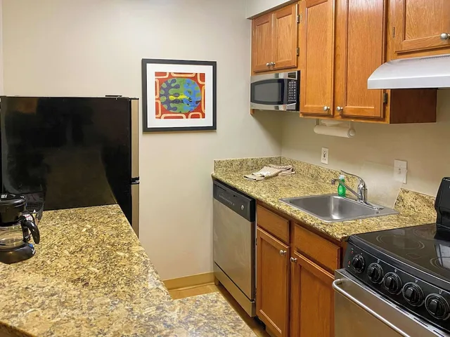 جناح بسريرين كوين، MainStay Suites Middleburg Heights Cleveland Airport 9/9