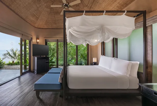2 Bedrooms, Royal, Villa, Ocean Front, Private Pool، The Naka Island A Luxury Collection Resort & Spa Phuket 3/6