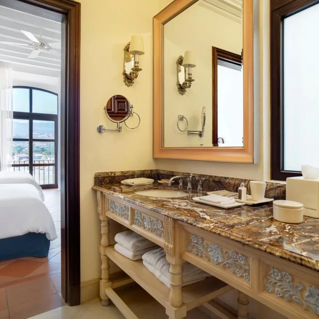 غرفة ديلوكس بسريرين منفصلين، Hotel Solar De Las Animas 2/3