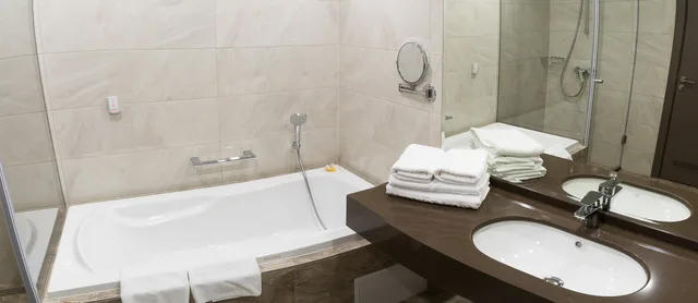 غرفة ديلوكس بسرير مزدوج، Interhotel Cherno More 3/3