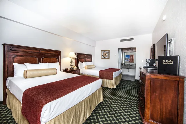 Pavilion, 2 Queen Beds, Smoking، El Cortez Hotel And Casino 2/2