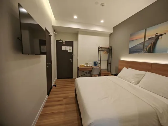 غرفة سوبيريور بسرير كينج، Karasky Hotel 1/4
