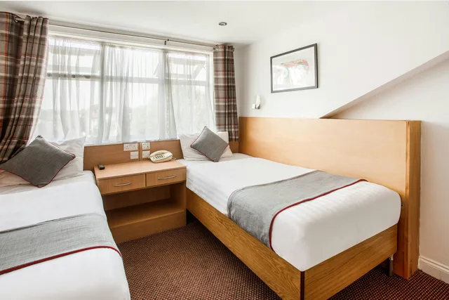 غرفة ديلوكس مفردة، London Guest House by OYO - Acton 3/10