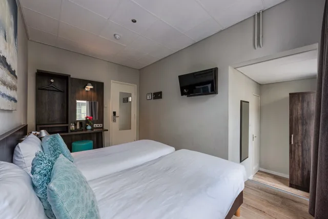 غرفة بسريرين منفصلين، Hotel Damsquare 8/16