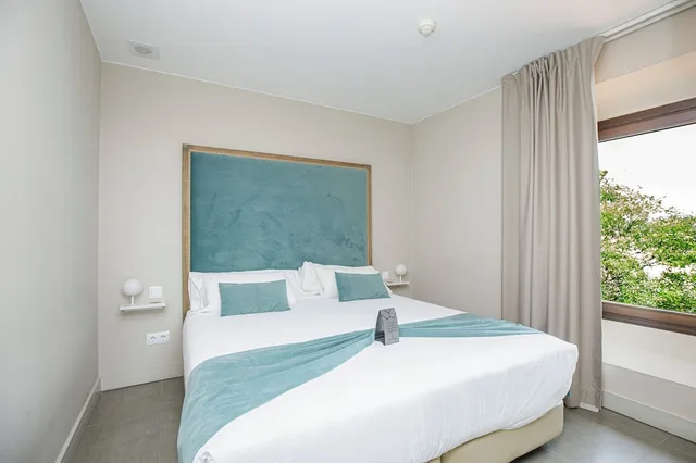 غرفة سوبيريور ثلاثية بسرير مزدوج وسرير فردي، Boutique Les Clarisses 7/10