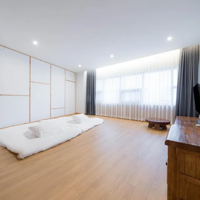 Korean, Double Bed، Hotel Davin 6/10