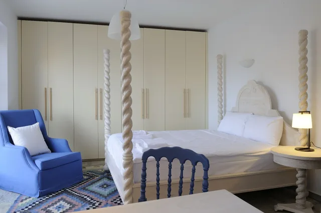 Blue, Villa, 2 Double and Twin Beds, Sea View، AEGEA BLUE CYCLADITIC RESORT(FOMERLY AEGEA BLUE VILLAS AND SUITES) 2/3