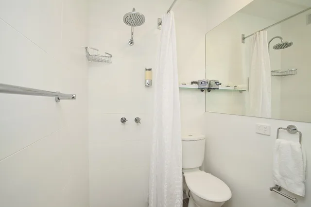 غرفة قياسية بسريرين منفصلين بإطلالة على البحر، MANLY PARADISE MOTEL AND APARTMENTS 4/4