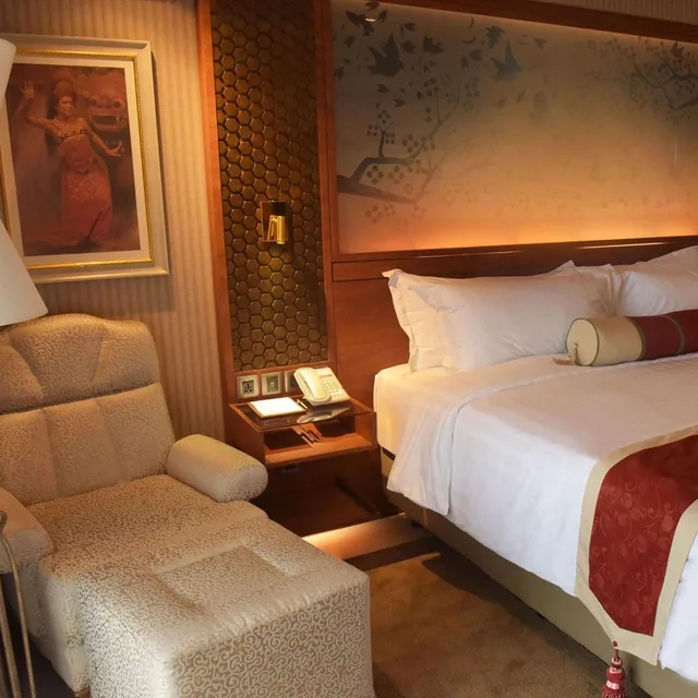 Premium, Deluxe, King Bed, Bathtub, Pool Access، Seres Springs Resort & Spa 2/3