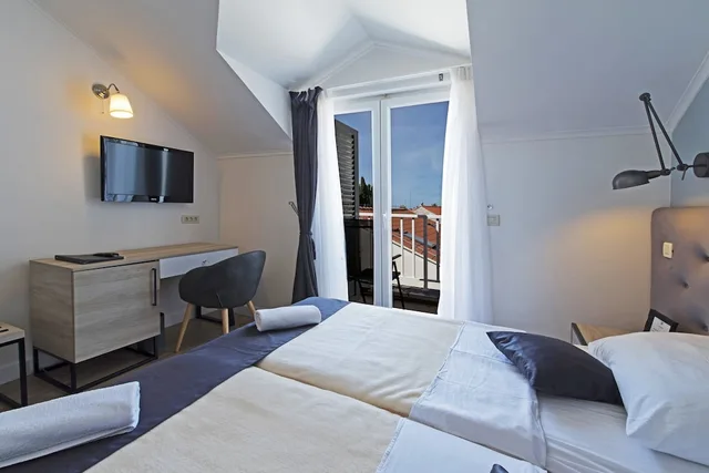 غرفة بسرير مزدوج أو سريرين منفصلين بشرفة، Perla Hotel Dubrovnik 5/9
