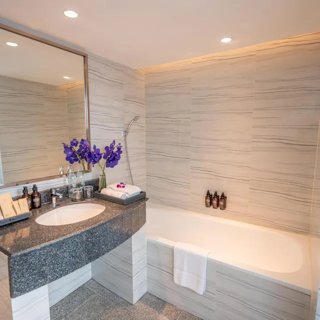 City, King Bed, Terrace، NH Bangkok Sukhumvit Boulevard 4/4