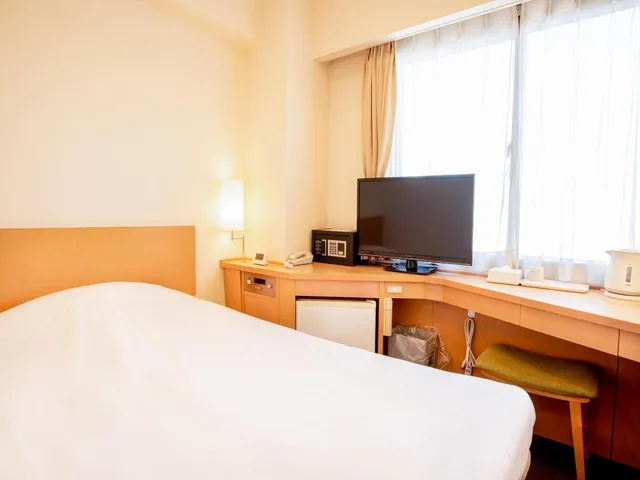 Semi Room, Semi Double Bed, Small, Smoking، Le Lac Hotel Yokkaichi (formerly Reiah Hotel Yokkaichi) 3/3