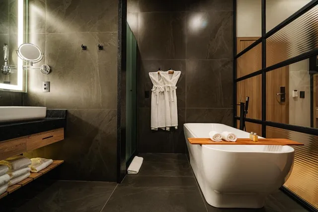 Pinha, Family, Suite، Bavaria Sport Hotel by Intercity 3/3