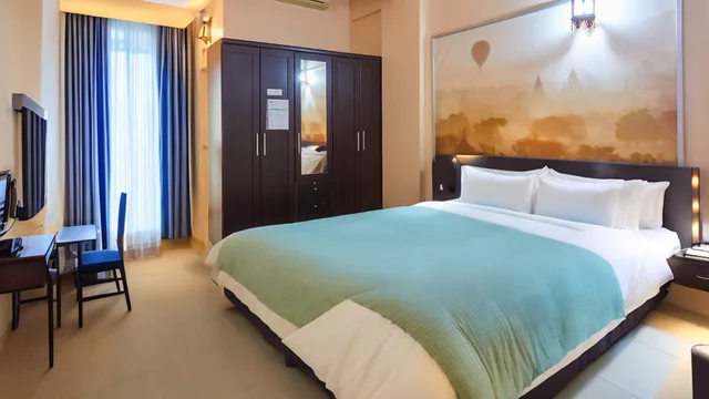استوديو 40، SCN City Hotel 1/1