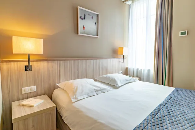 غرفة بسرير مزدوج أو سريرين منفصلين بإطلالة على البحر، Hotel Antinea 8/10