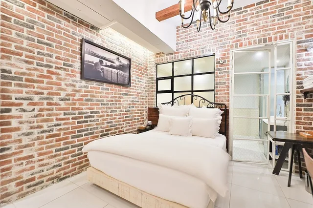 Suite, Double Bed, February Hotel Hwanggeum 8/10