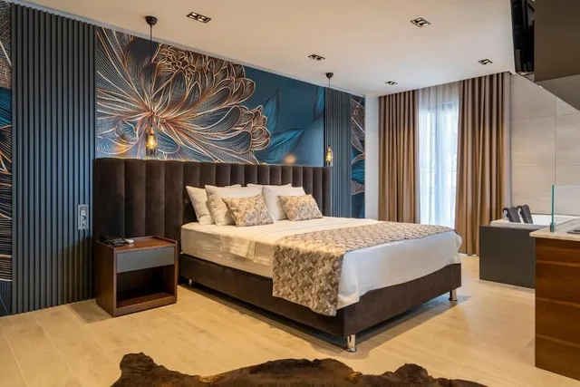 غرفة بريميوم بسرير كوين بجاكوزي، La Miel Sile 6/10