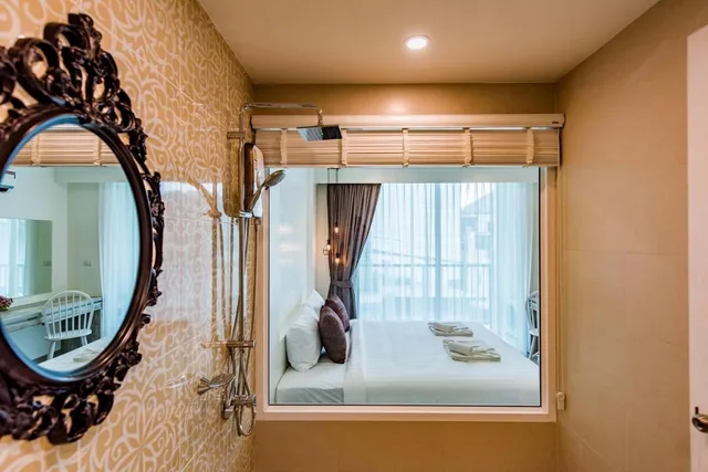 غرفة قياسية بسرير مزدوج بشرفة، Lullabella Hotel 7/7