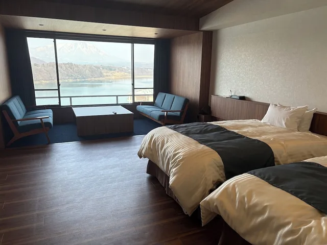 Room, Twin Beds, Lake View, Hotel Shion 2/4