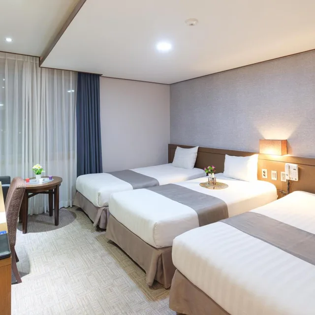 غرفة عائلية ثلاثية، Benikea Hotel Jeju 3/5