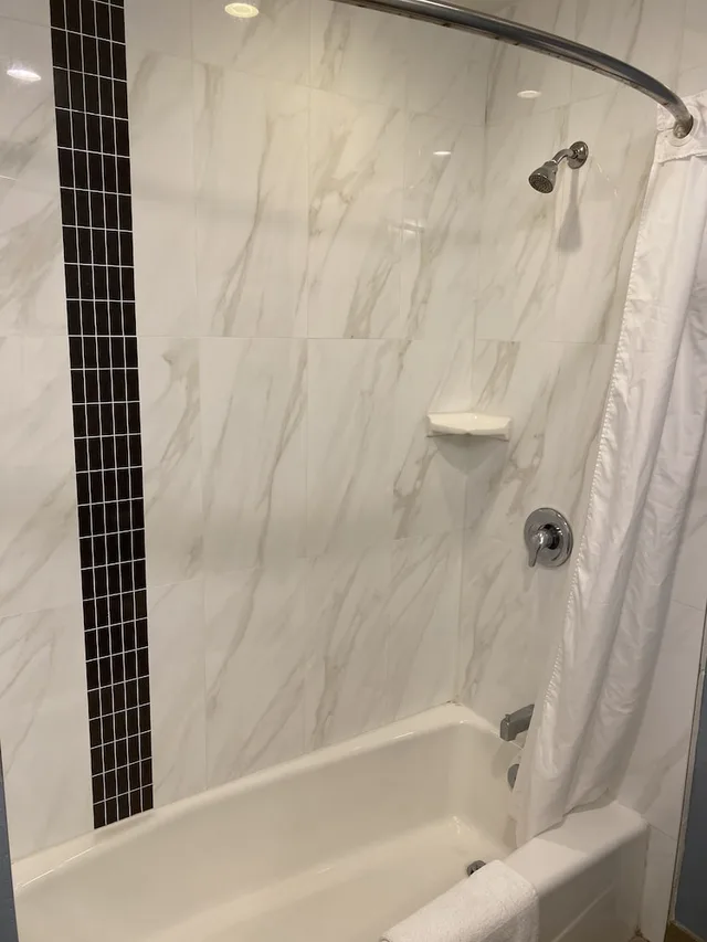 غرفة بسريرين كوين بإطلالة على المتنزه، Ocean Surf Inn & Suites 6/8
