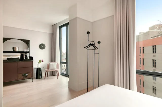 جناح بإطلالة على المدينة بشرفة بغرفة نوم واحدة، Hotel Indigo Williamsburg - Brooklyn 1/1