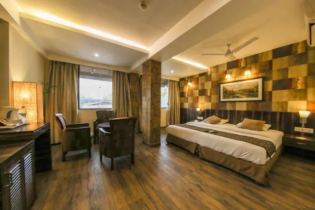 غرفة، HOTEL MAHARANA INN 1/2