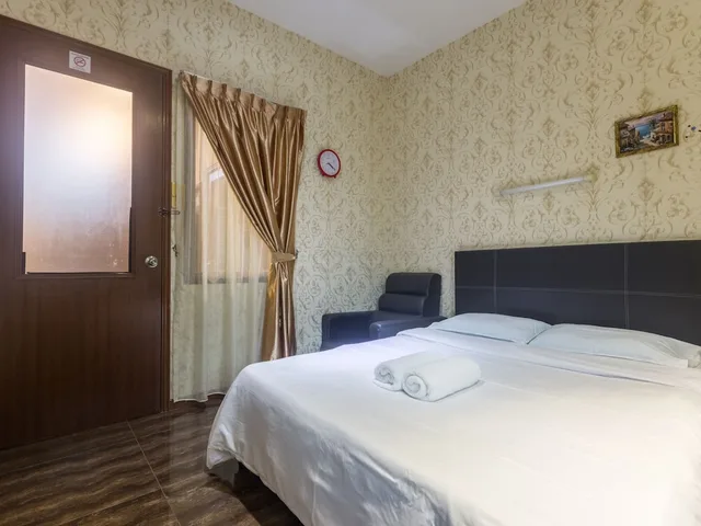 Spot on Standard Double، Hotel O Rebecca's Homes 1/4