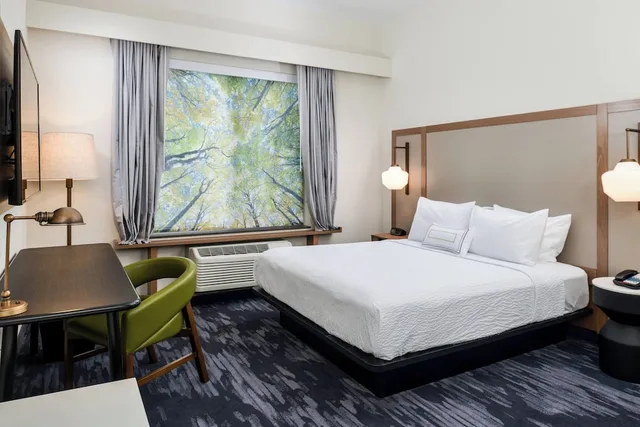 غرفة بسرير كينج لذوي الإعاقة، Fairfield Inn And Suites By Marriott Staunton 1/2