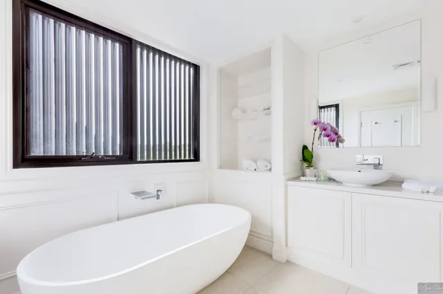 Penthouse Suite, 3 Beds, Miramare Gardens Boutique Accommodation 3/3