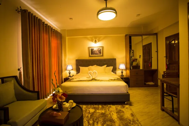 غرفة تنفيذية بسرير كينج، Shinepukur Suites 1/2