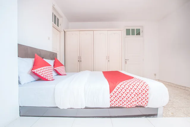 جناح، Oyo 332 Residence G17 1/4
