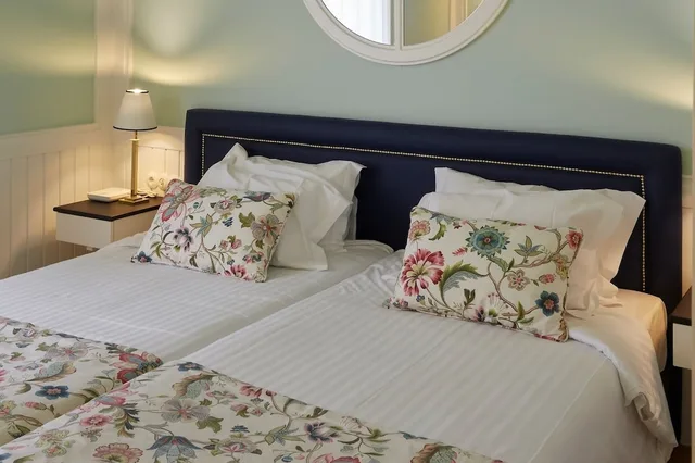 غرفة قياسية بسرير مزدوج، GRANDE HOTEL DO PORTO 2/5