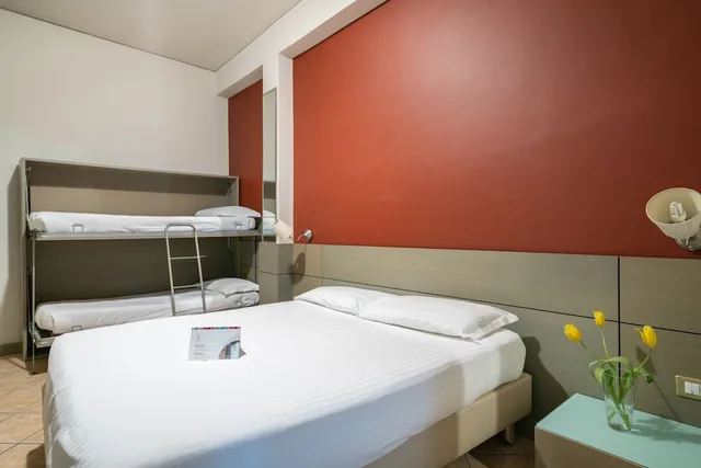 Standard, Quadruple, Hotel Palace 2/5