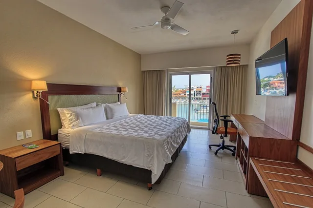 جناح بسرير كينج بغرفة نوم واحدة، HOLIDAY INN HUATULCO 1/2