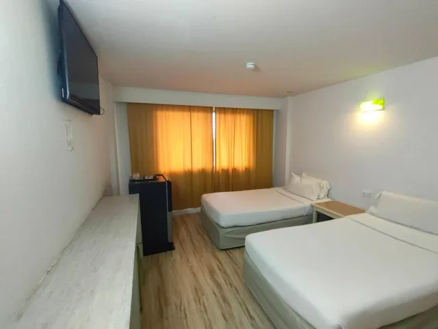 غرفة قياسية بسريرين منفصلين، INTERTOWER HOTEL (SHA) 3/10