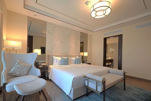 جناح ديلوكس بسرير كينج، Taj Bangalore 1/3