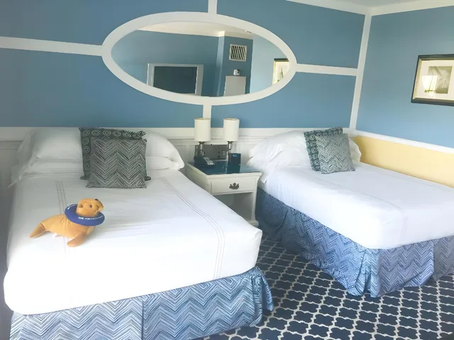 Room, 2 Double Beds, Marina Side، Portofino Hotel And Marina 6/6